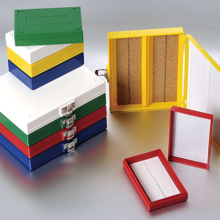 Boîtes de rangement pour diapositives